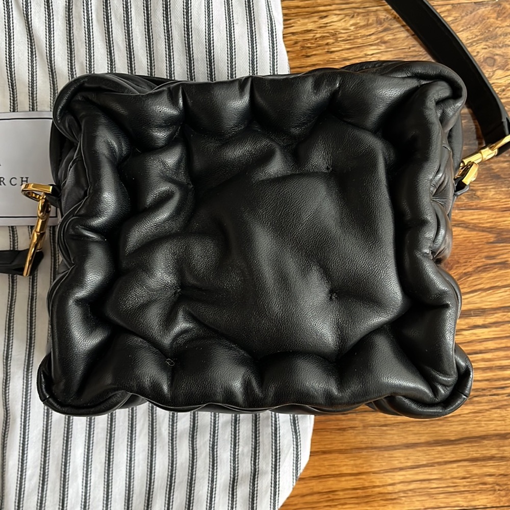 Anya Hindmarch Chubby Cube Crossbody Bag - Picture 2 of 7